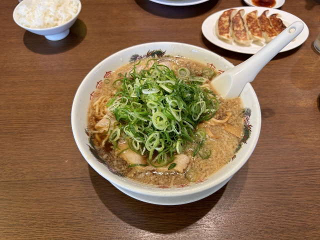 来来亭のラーメン