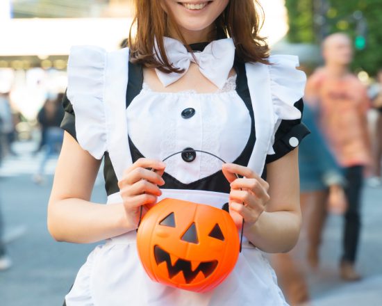 ハロウィンの女性