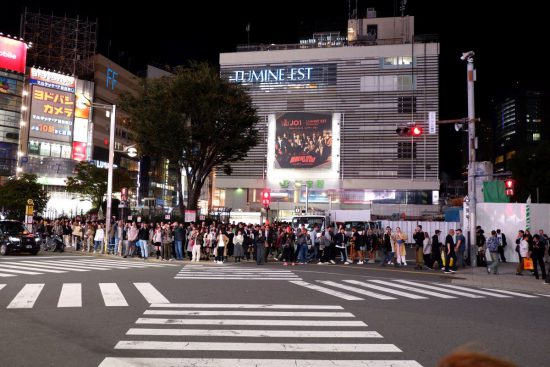 新宿東口