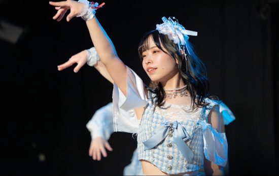 卒業公演時のライブ写真