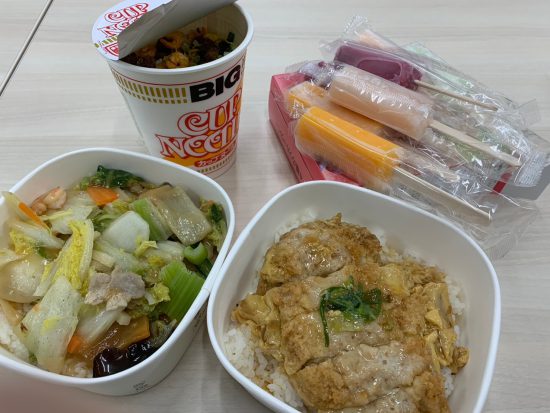［＃ドカ食い気絶部］の危険な実態