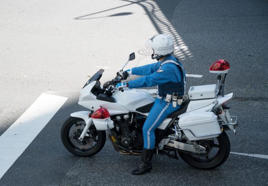 警察