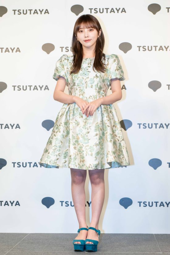 乃木坂46・与田祐希、人生最後の写真集自己評価は笑点！「座布団の枚数はお任せします」