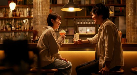 バーで意気投合した男女